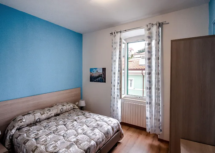 Dream 的里雅斯特